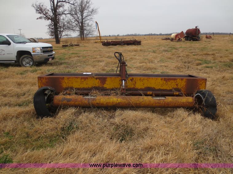 image for item F8086 12' box blade