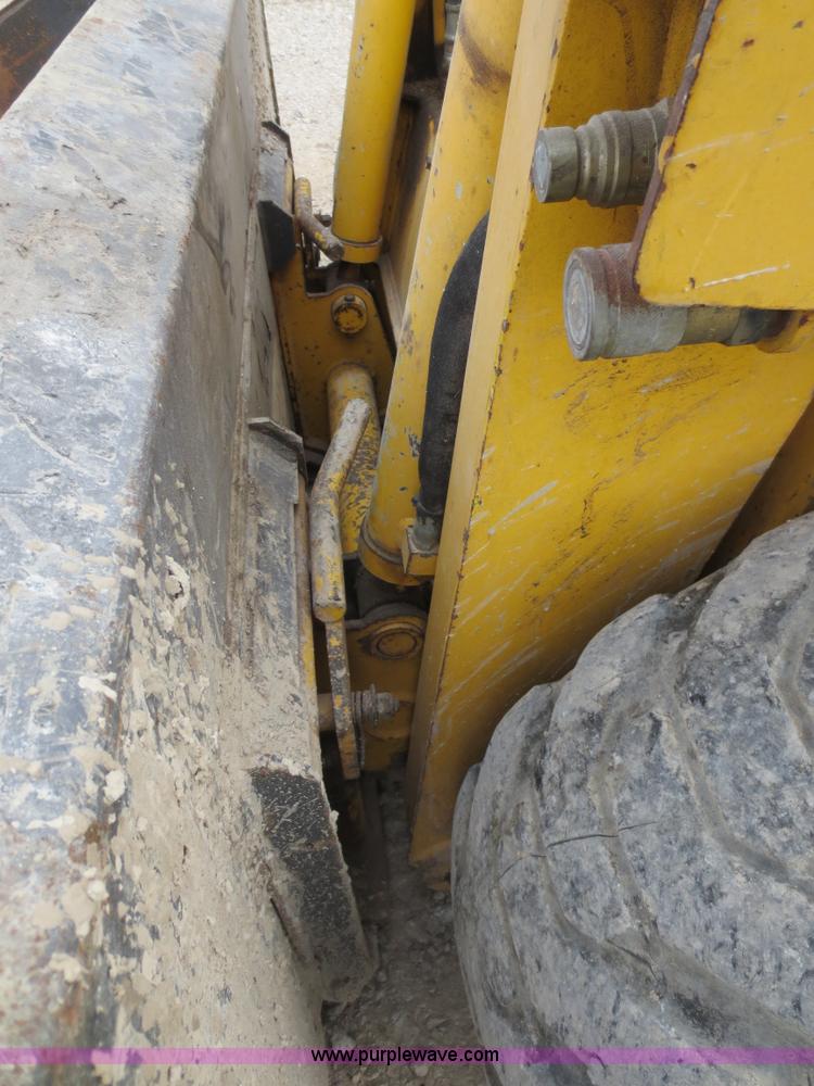 image for item F8113 1999 Gehl 4635SX skid steer