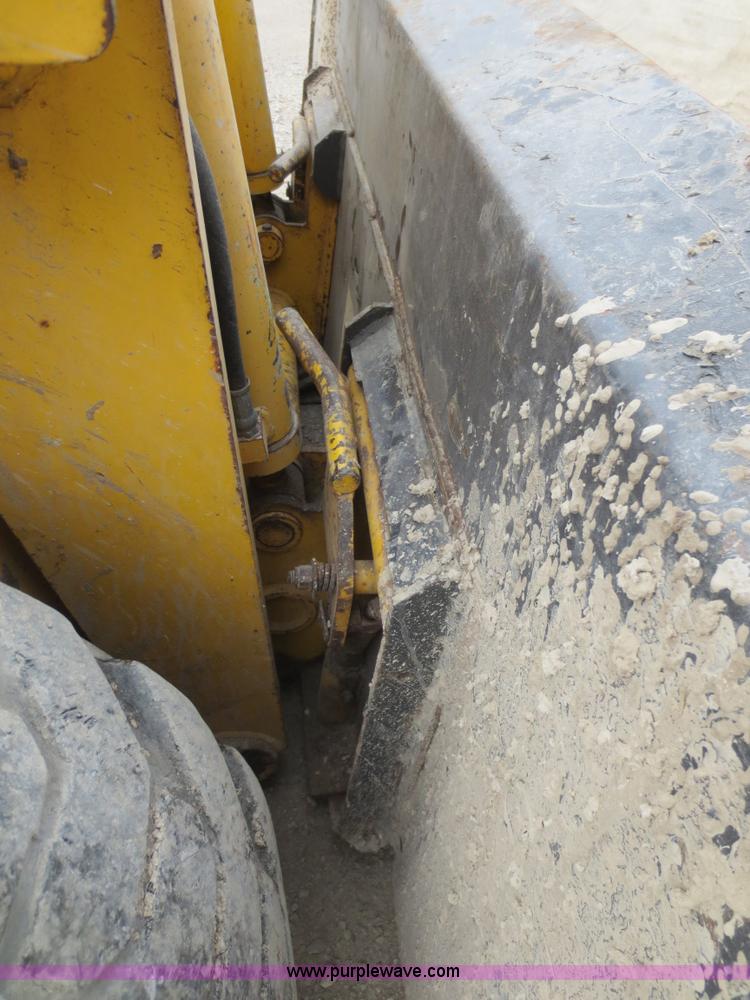 image for item F8113 1999 Gehl 4635SX skid steer