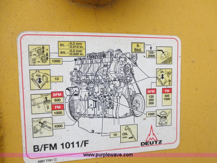 image for item F8113 1999 Gehl 4635SX skid steer