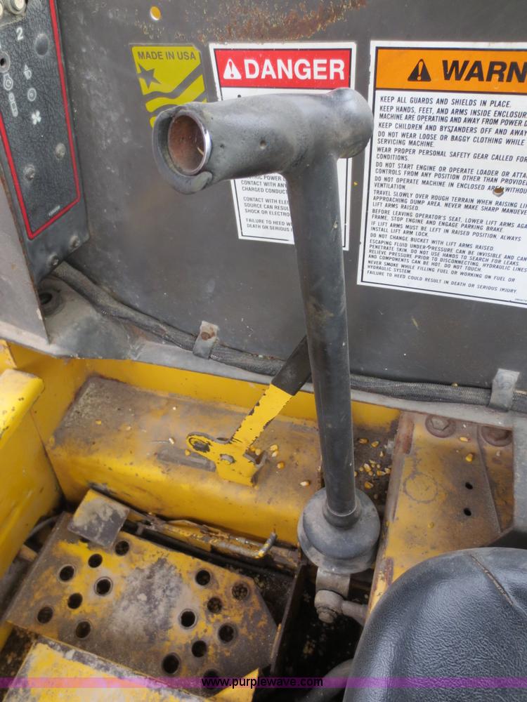 image for item F8113 1999 Gehl 4635SX skid steer