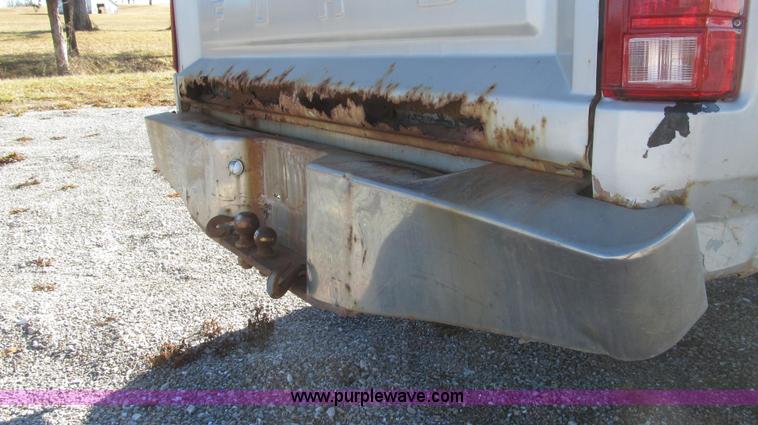 image for item G2217 1984 Ford F150 XLT SuperCab pickup truck