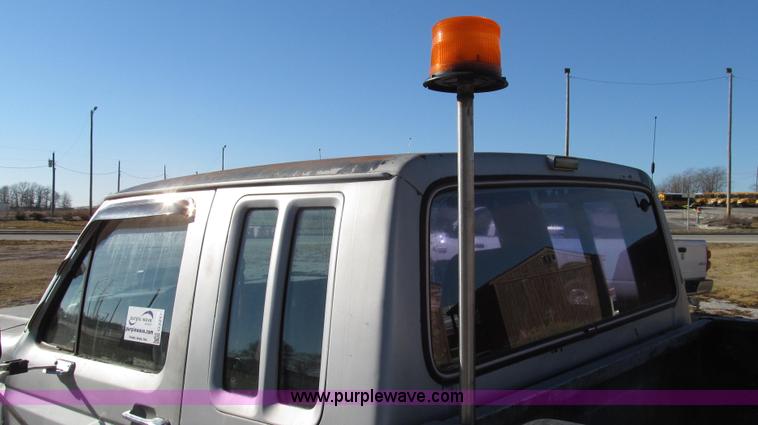 image for item G2217 1984 Ford F150 XLT SuperCab pickup truck