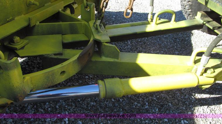 image for item G2217 1984 Ford F150 XLT SuperCab pickup truck