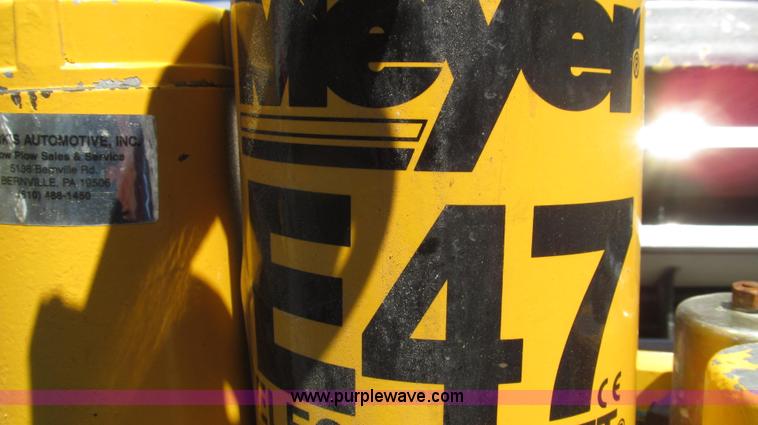 image for item G2217 1984 Ford F150 XLT SuperCab pickup truck