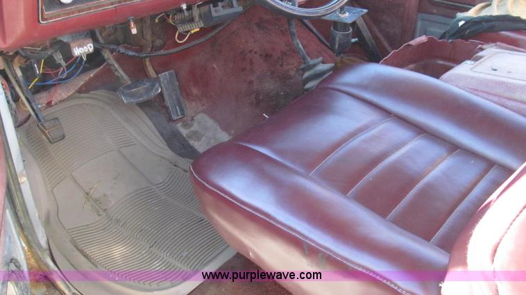 image for item G2217 1984 Ford F150 XLT SuperCab pickup truck