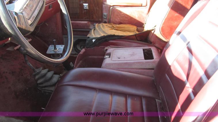 image for item G2217 1984 Ford F150 XLT SuperCab pickup truck