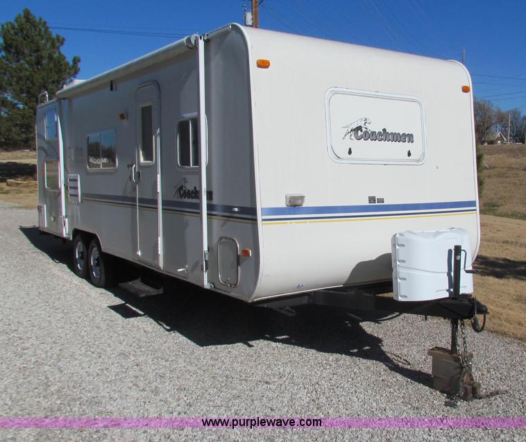 image for item G4391 2002 Coachman Captiva Ultralight travel trailer