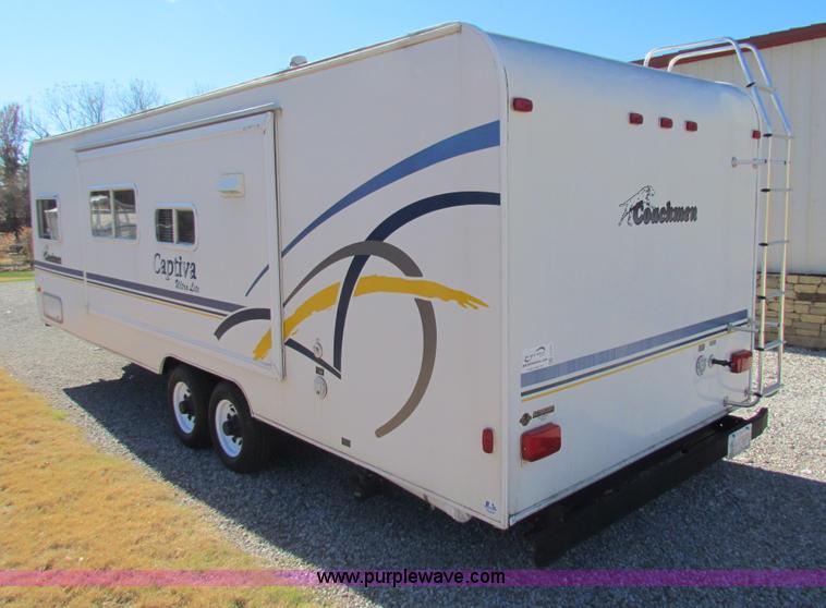 image for item G4391 2002 Coachman Captiva Ultralight travel trailer