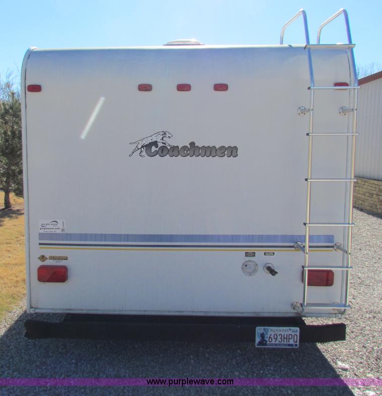 image for item G4391 2002 Coachman Captiva Ultralight travel trailer