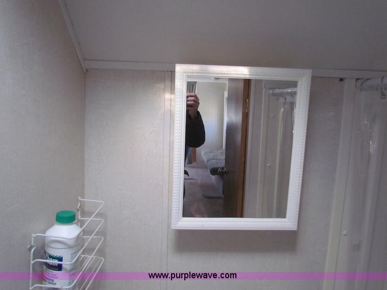 image for item G4391 2002 Coachman Captiva Ultralight travel trailer