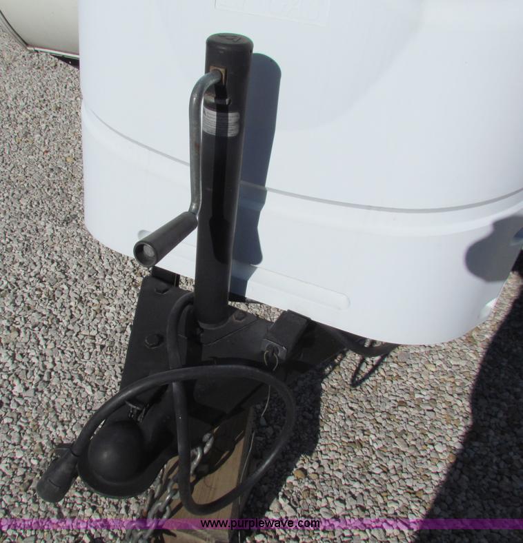 image for item G4391 2002 Coachman Captiva Ultralight travel trailer