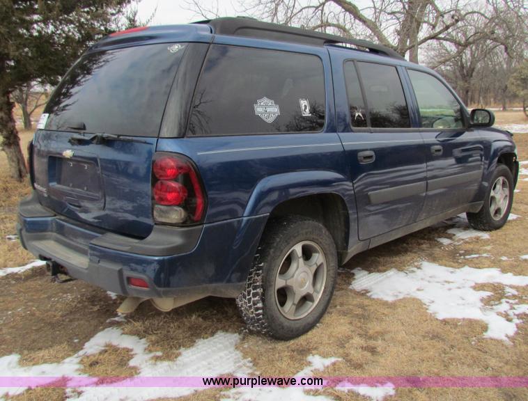 image for item G4471 2005 Chevrolet Trailblazer LS SUV