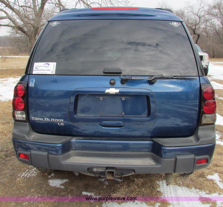 image for item G4471 2005 Chevrolet Trailblazer LS SUV