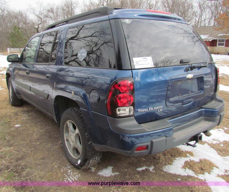 image for item G4471 2005 Chevrolet Trailblazer LS SUV
