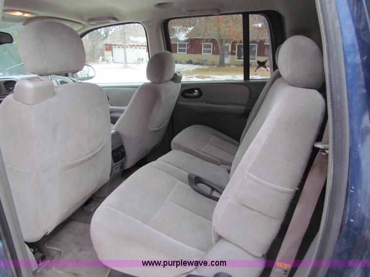 image for item G4471 2005 Chevrolet Trailblazer LS SUV