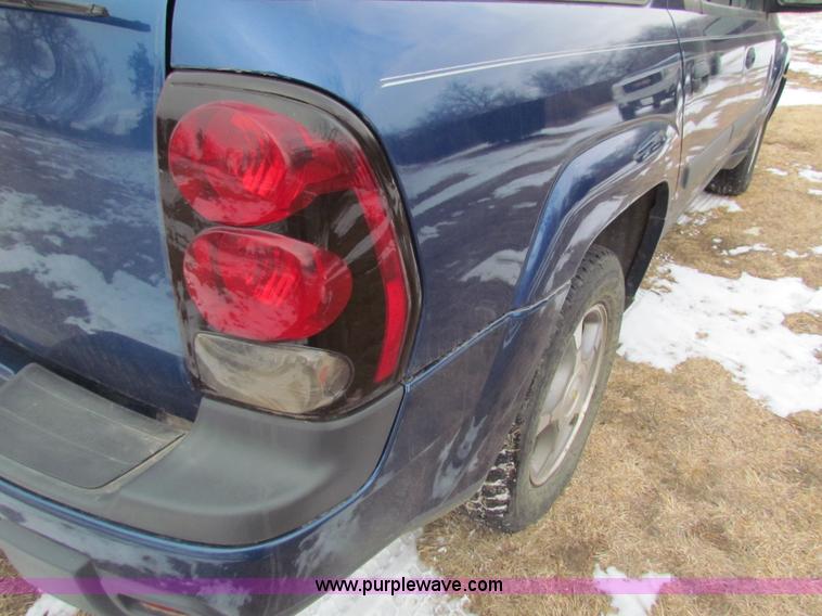 image for item G4471 2005 Chevrolet Trailblazer LS SUV