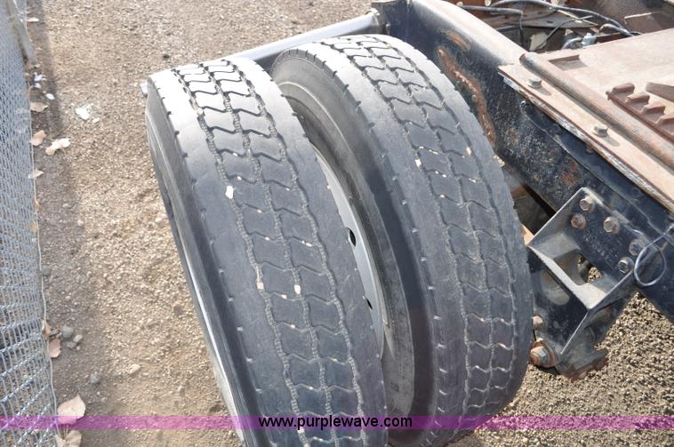 image for item G6320 1980 International Harvester 4070 Transtar II semi truck