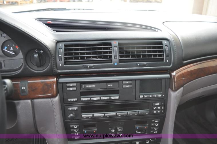 image for item G6356 1996 BMW 750iL