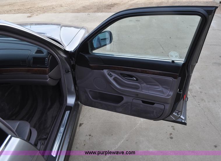 image for item G6356 1996 BMW 750iL