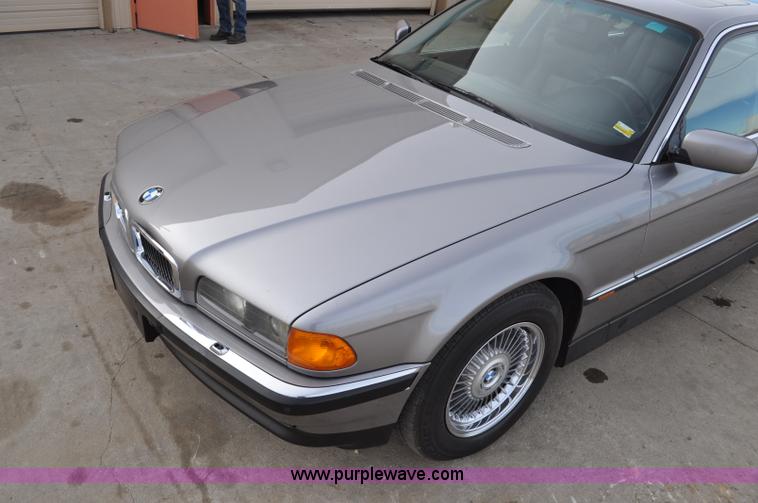 image for item G6356 1996 BMW 750iL