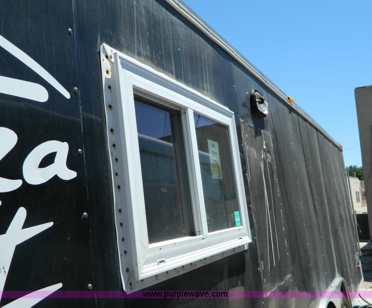 image for item G7906 2006 Haulmark TSC85X24WT2 24' enclosed trailer