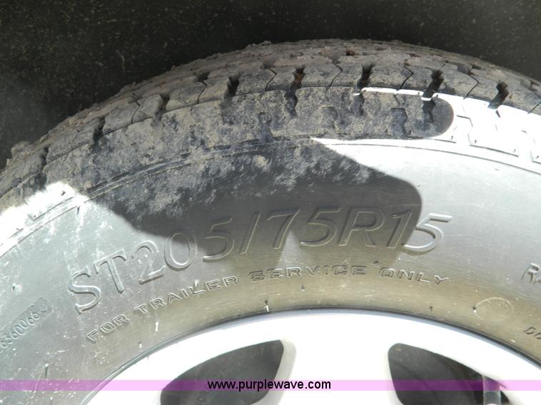 image for item G7906 2006 Haulmark TSC85X24WT2 24' enclosed trailer