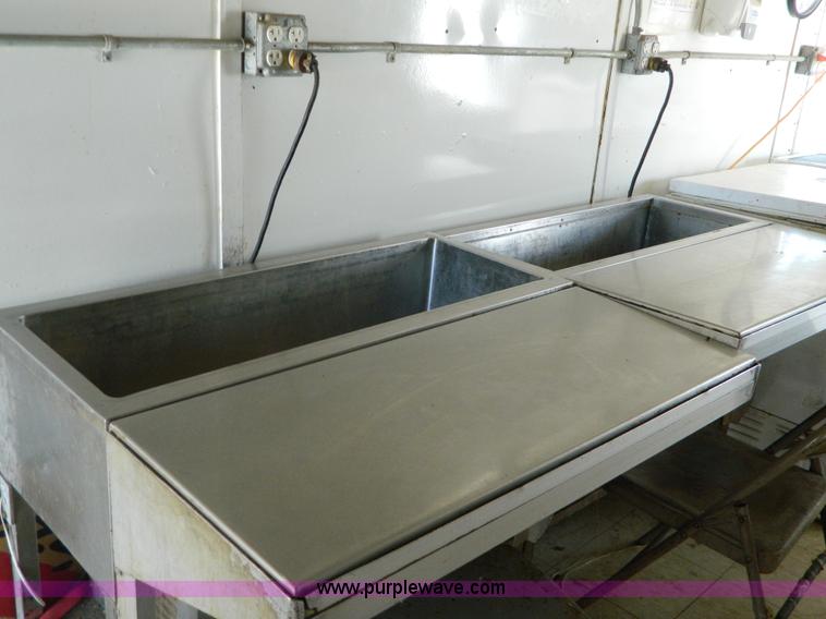 image for item G7906 2006 Haulmark TSC85X24WT2 24' enclosed trailer