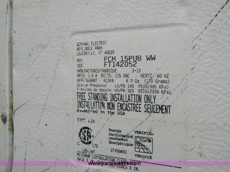 image for item G7906 2006 Haulmark TSC85X24WT2 24' enclosed trailer