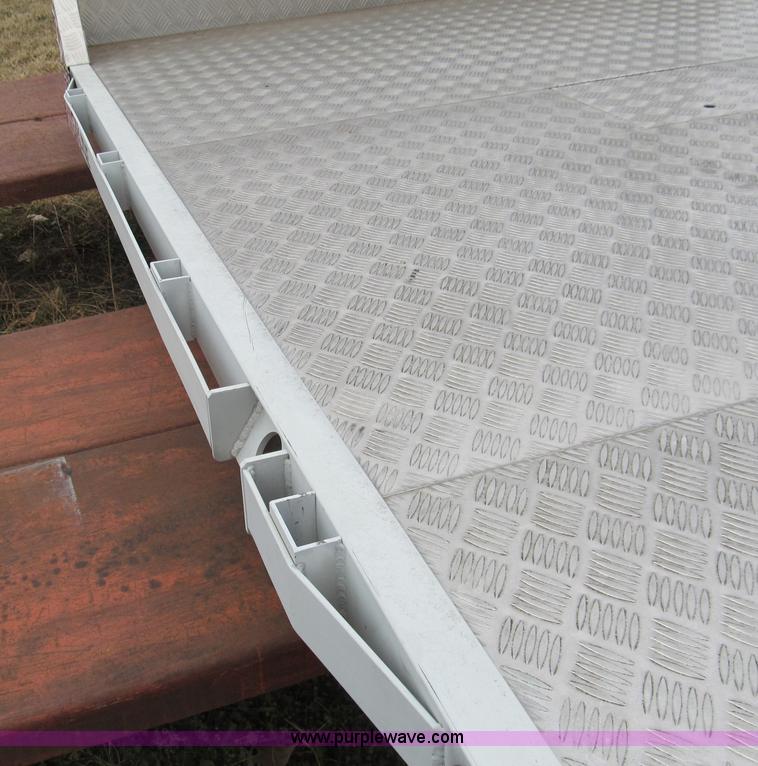 image for item G9679 Highline aluminum flatbed