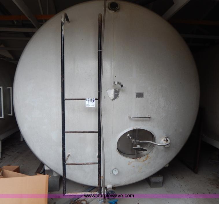 image for item H3841 Jacketed 6,000 gallon stainless steel tank