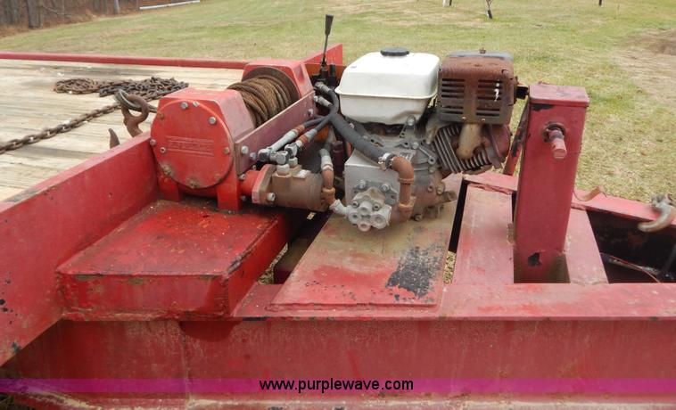 image for item H3852 1981 Json equipment trailer