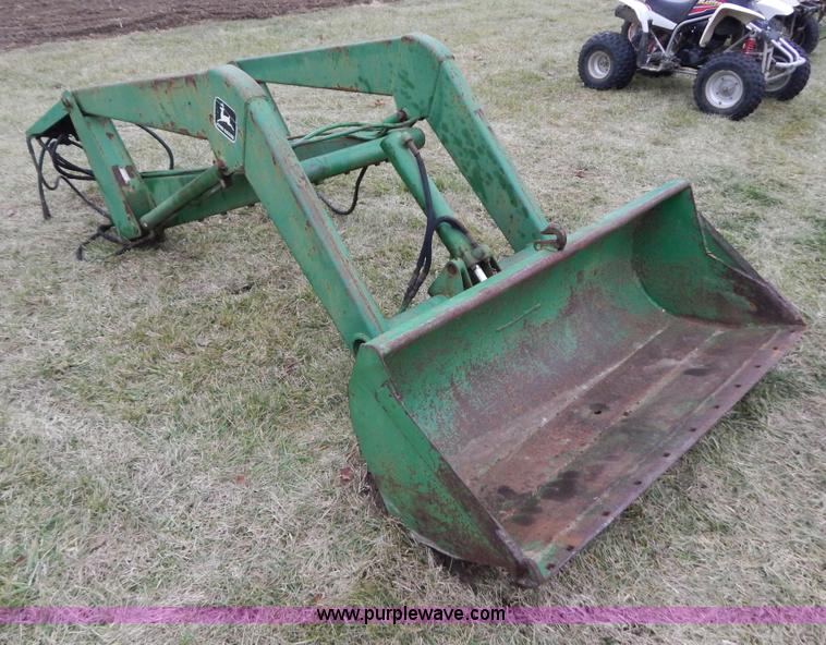 image for item H3860 John Deere 2640 tractor