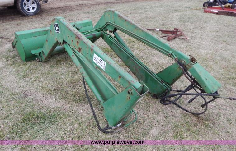 image for item H3860 John Deere 2640 tractor