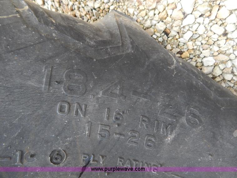 image for item H3860 John Deere 2640 tractor