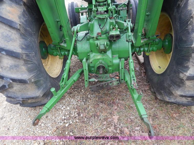 image for item H3860 John Deere 2640 tractor