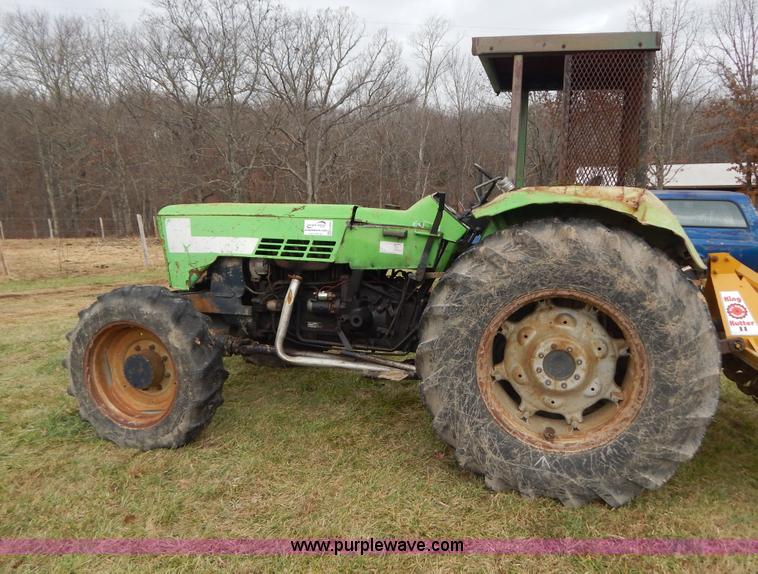 image for item H3866 Deutz MFWD tractor