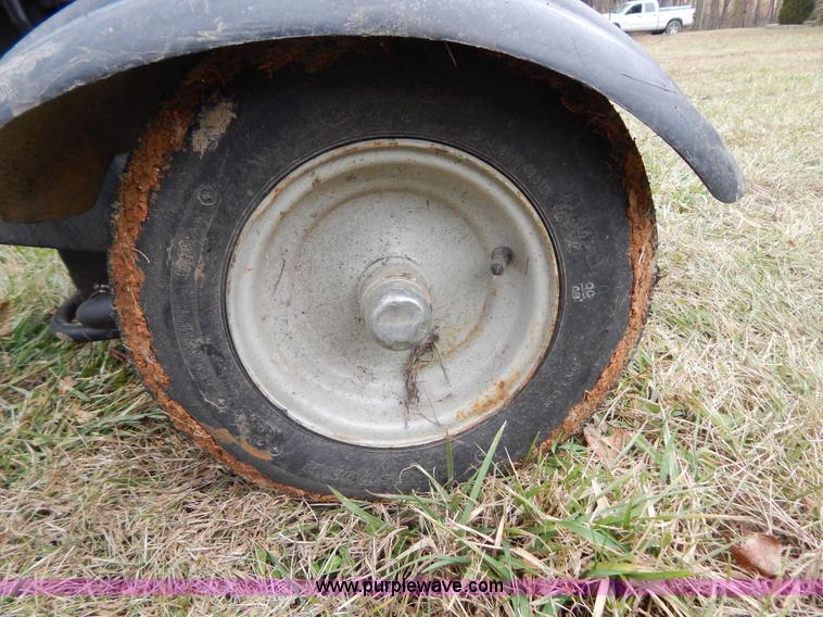 Yard Machine 26 ton log splitter in Cherryville, MO Item