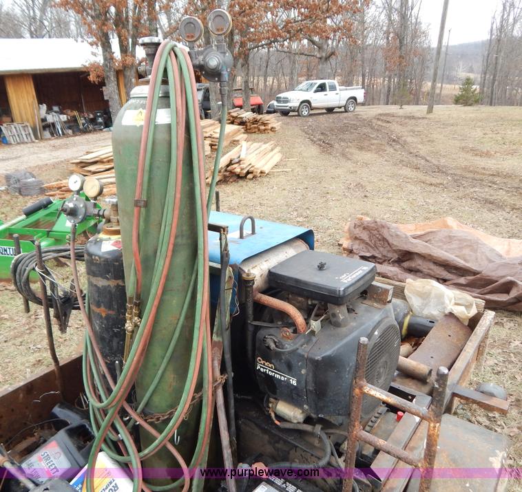 image for item H3873 Portable welding cart