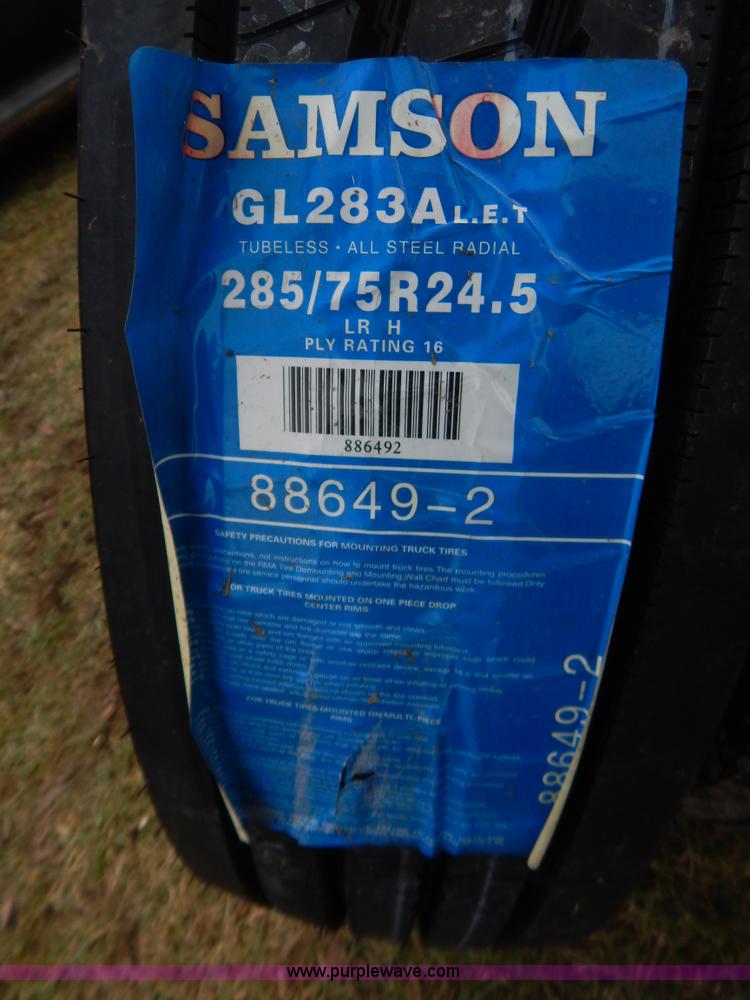 image for item H3880 (10) semi tires