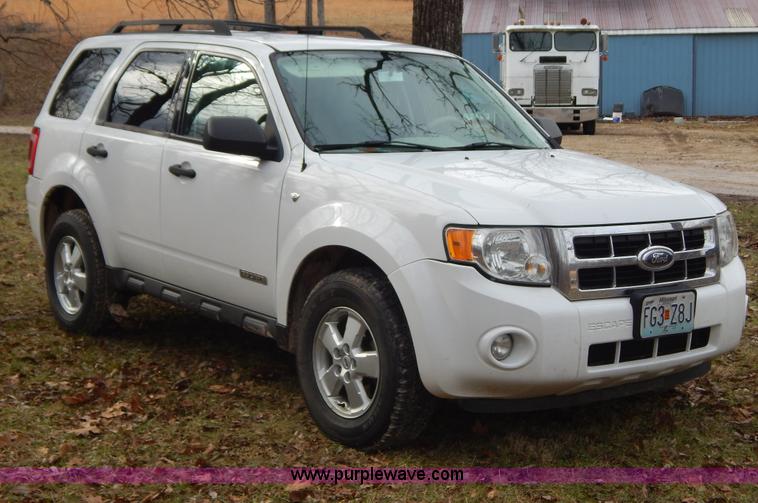 image for item H3887 2008 Ford Escape XLT SUV