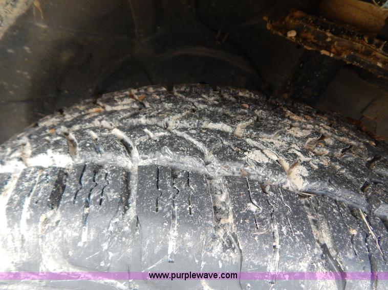 image for item H3887 2008 Ford Escape XLT SUV