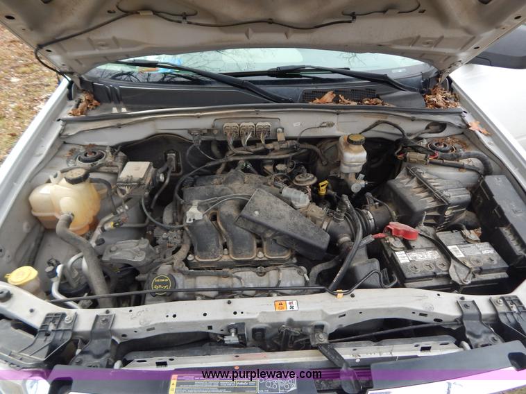 image for item H3887 2008 Ford Escape XLT SUV