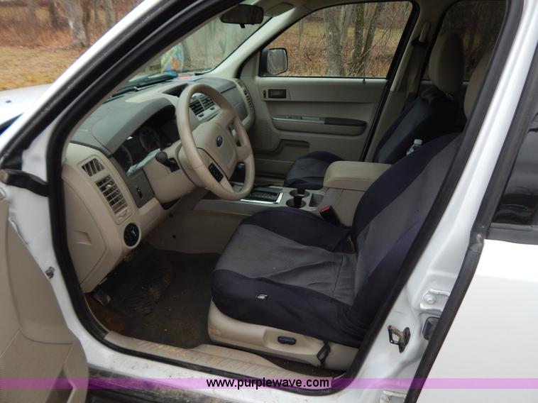 image for item H3887 2008 Ford Escape XLT SUV