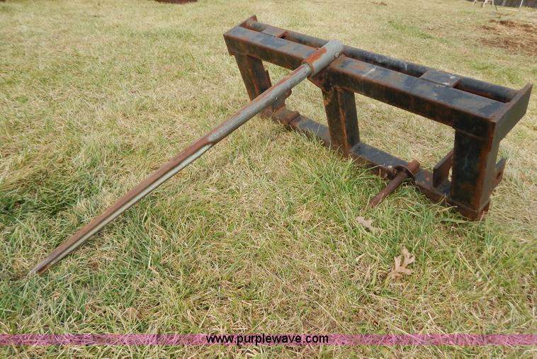 image for item H3889 Massey-Ferguson 231 tractor