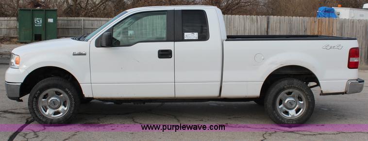 image for item H7784 2007 Ford F150 XLT SuperCab pickup truck