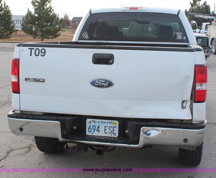 image for item H7784 2007 Ford F150 XLT SuperCab pickup truck