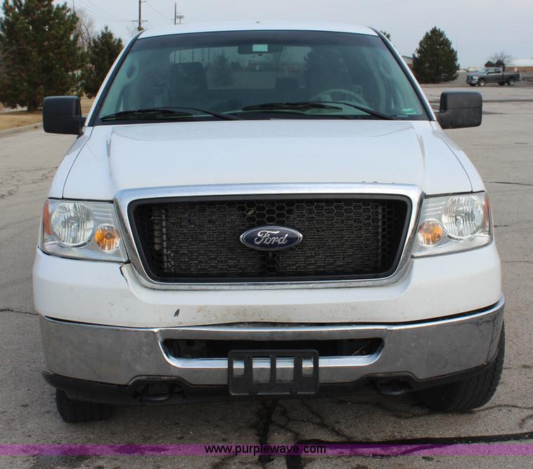 image for item H7784 2007 Ford F150 XLT SuperCab pickup truck