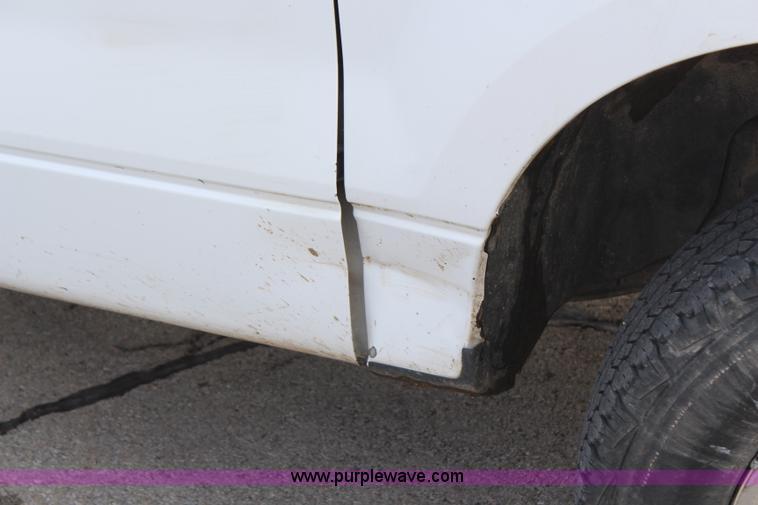 image for item H7784 2007 Ford F150 XLT SuperCab pickup truck