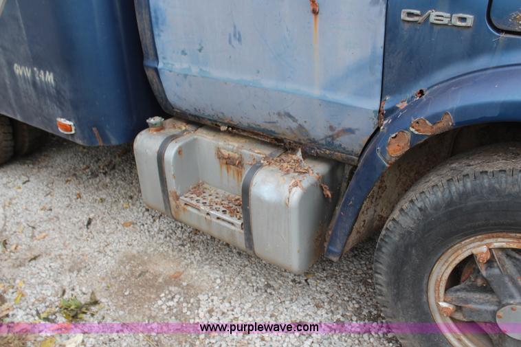 image for item H7949 1972 Chevrolet C60 wrecker truck